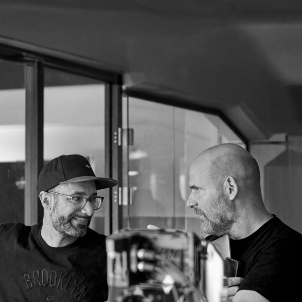 Showing a portrait of Patrice Lange and Florian Arlart the studio initiators